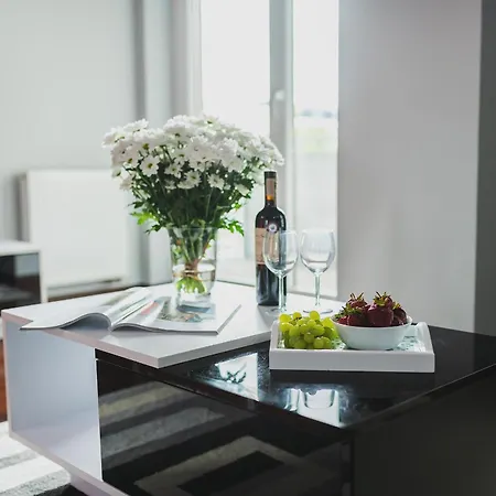 P&O Apartments Wola Tarasy Warszawa Zewnętrze zdjęcie
